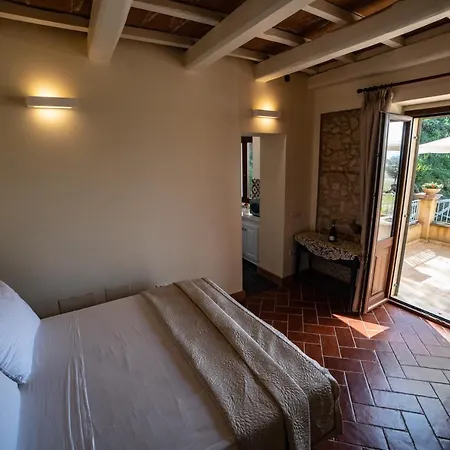 Con Piscina Privata A 2 Kilometri Da Tropea Gasponi